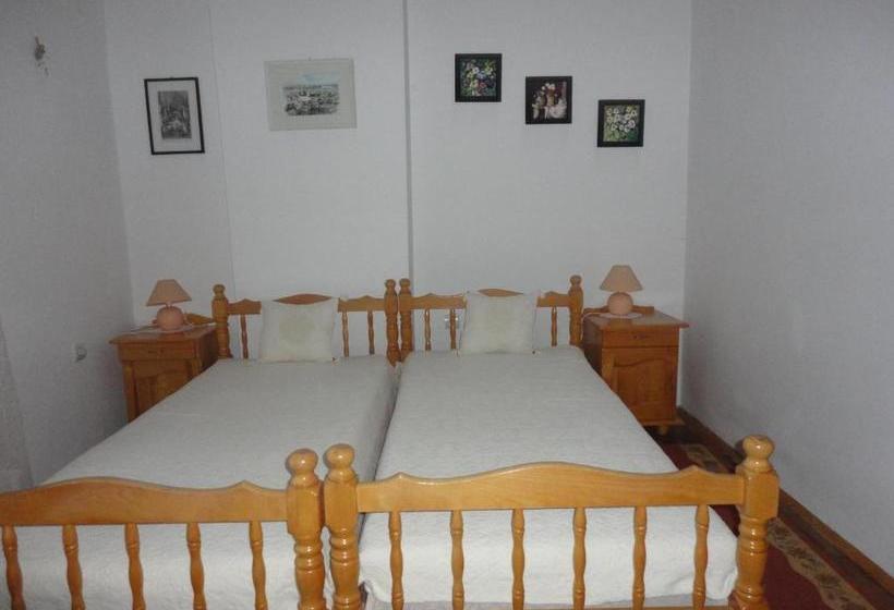 פנסיון Guest House Astra