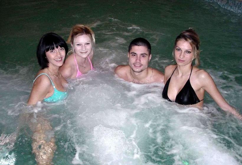 پانسیون Guest House Perla