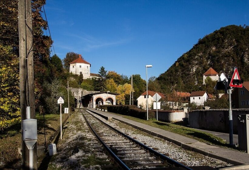 پانسیون Guest House Pri Cesarju