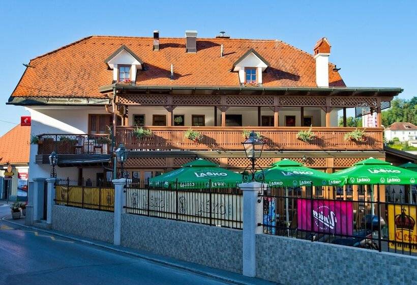 پانسیون Guest House Pri Cesarju