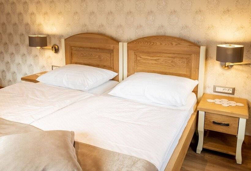 پانسیون Guest House Pri Cesarju