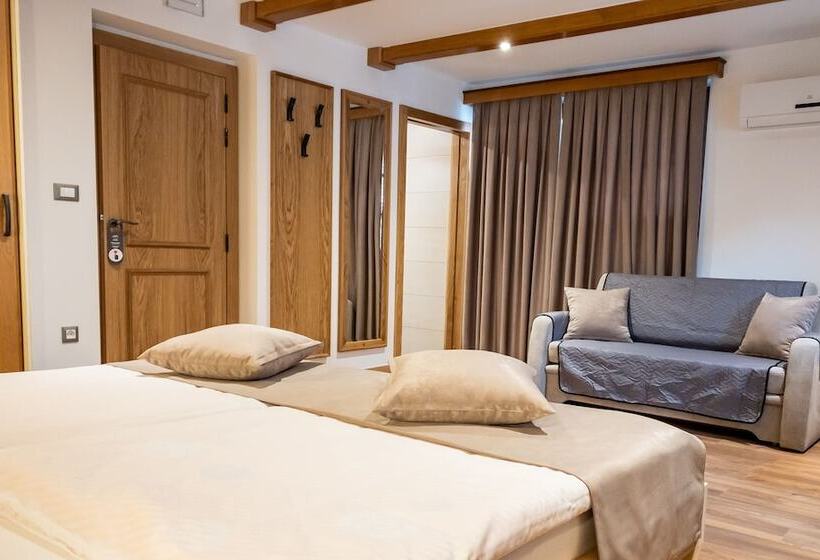 پانسیون Guest House Pri Cesarju