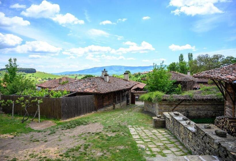 بنسيون Guest Houses Zlatna Oresha   Complex