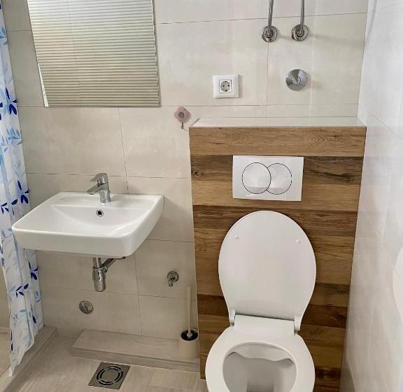 پانسیون Guesthouse Civovic