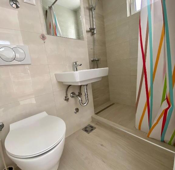 پانسیون Guesthouse Civovic