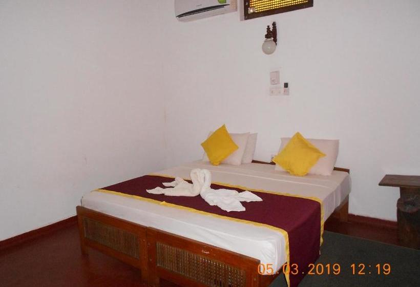 膳宿费 Iora Resort Habarana