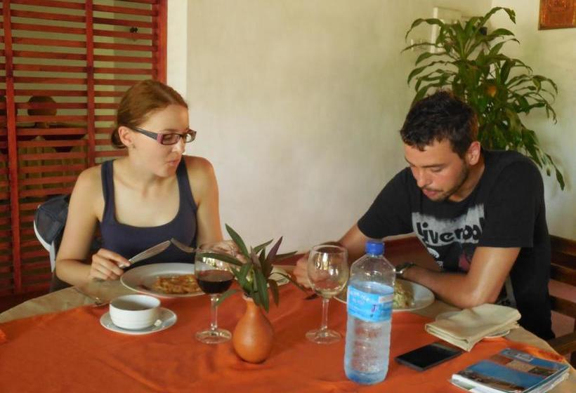 膳宿费 Iora Resort Habarana