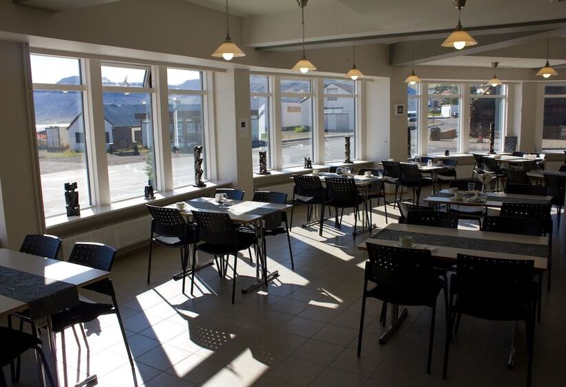 پانسیون Hótel Sandafell