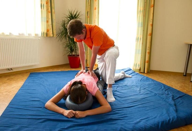 بنسيون Jagdhof