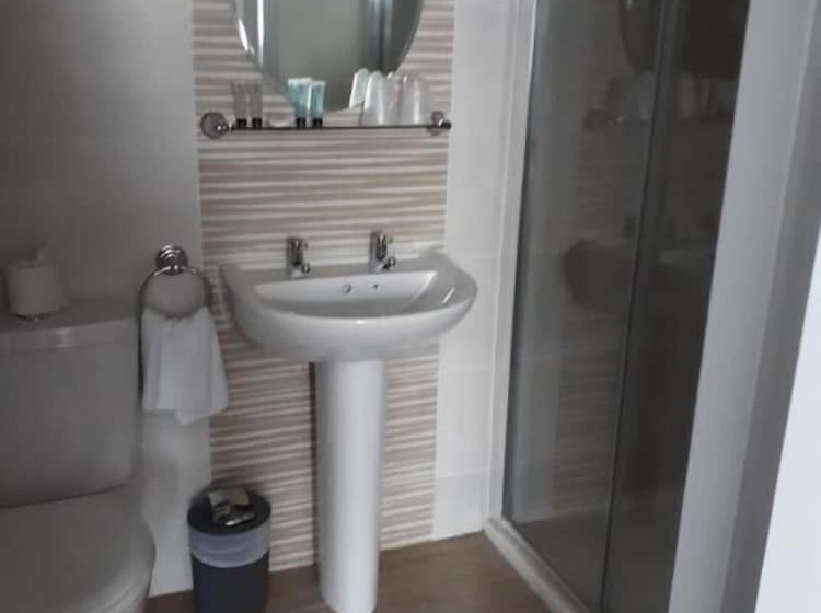 Пансион Jim Mcgee's