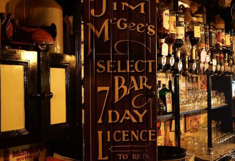 Пансион Jim Mcgee's