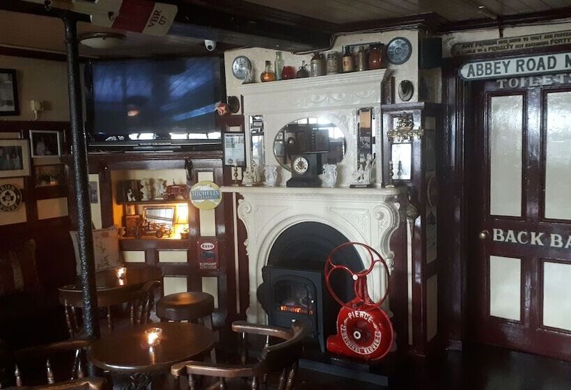 Пансион Jim Mcgee's