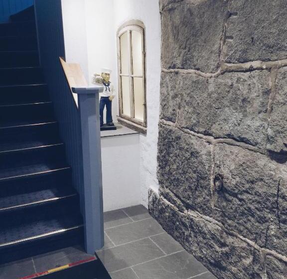 ペンション L Krabban