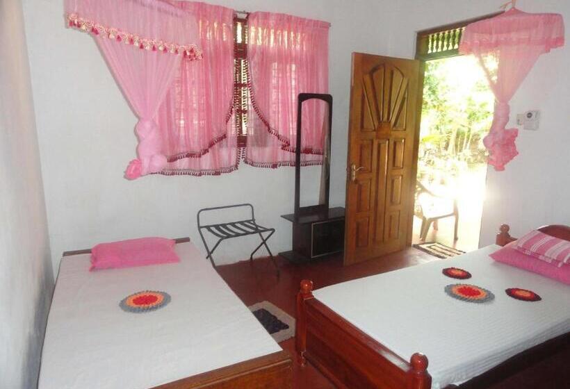 פנסיון Lak Nilla Guest House