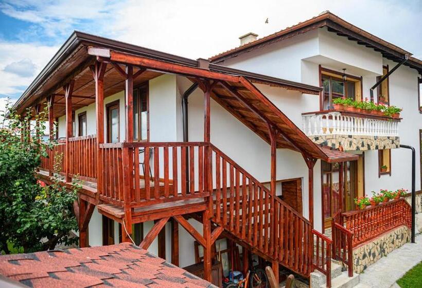 پانسیون Medi Guest House