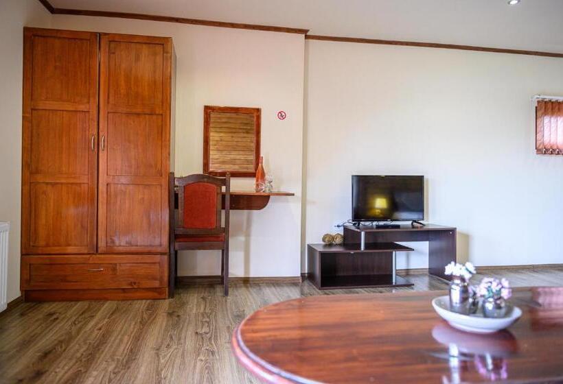 پانسیون Medi Guest House