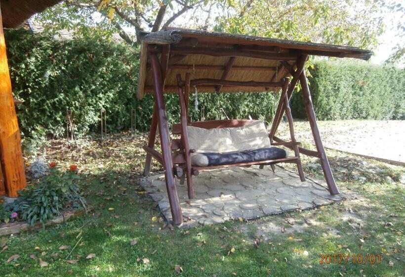 بنسيون Nádkunyhó Vendégház