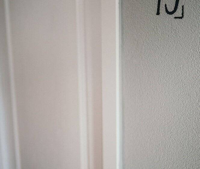 펜션 Nest Guesthouse