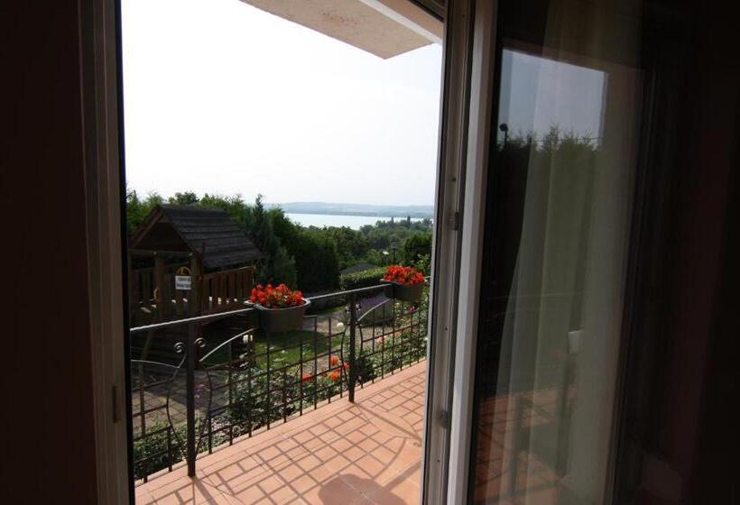 Пансион Návay Vendégház