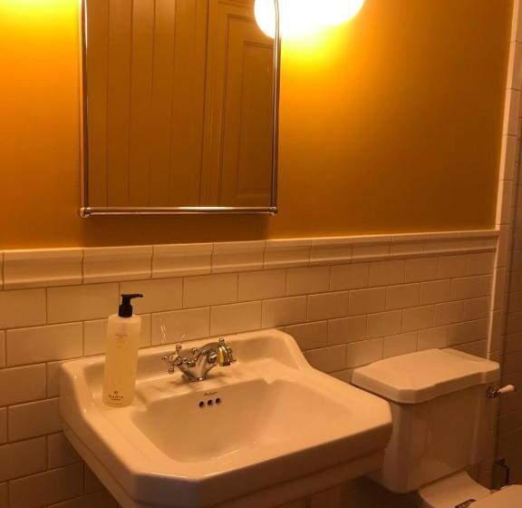 Пансион Ombergs Turisthotell