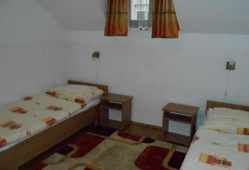 بنسيون Penzión Pars