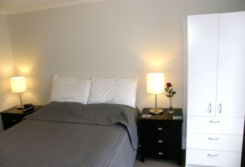 펜션 Ponsonby Manor