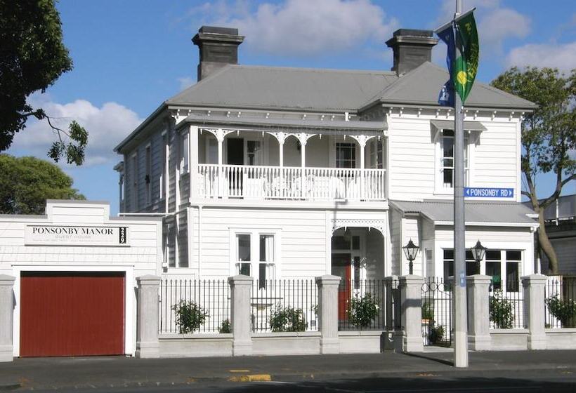 펜션 Ponsonby Manor