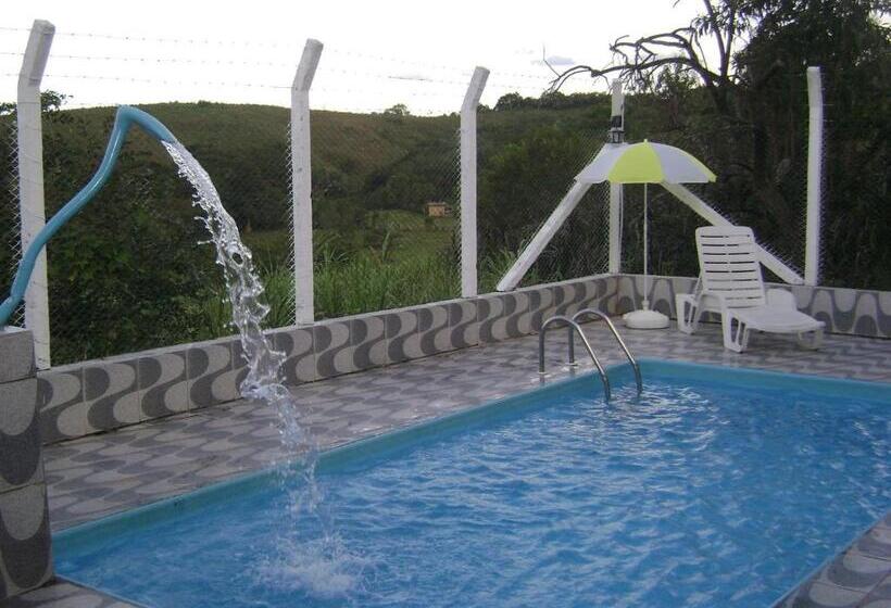 펜션 Pousada Dos Tucanos