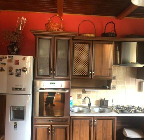 پانسیون Prutets Guest House