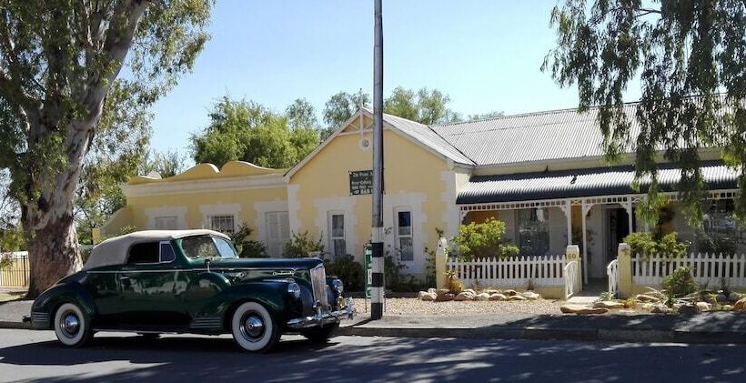 بنسيون Saxecoburg Lodge