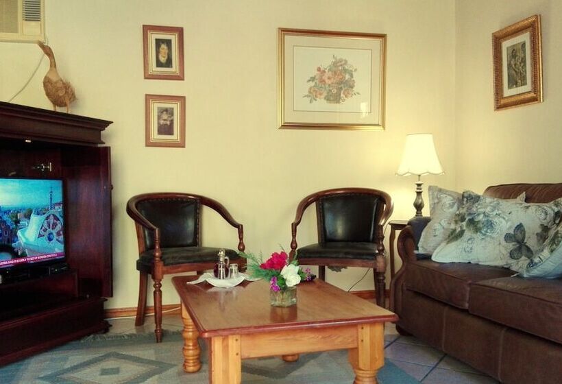 بنسيون Saxecoburg Lodge