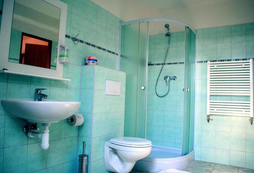 פנסיון Sport   Relax Buky