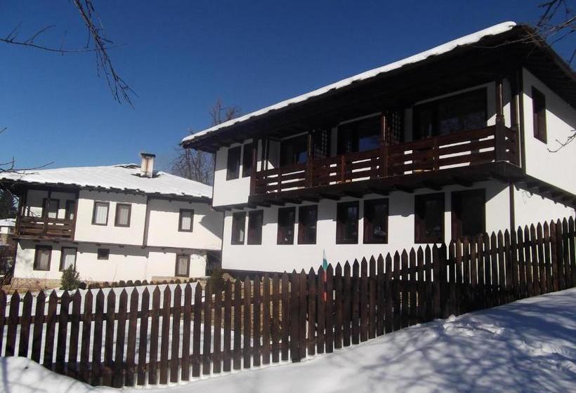 펜션 Strannopriemnitsa Guest House