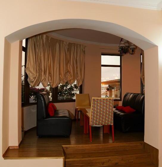 פנסיון Vila Arber