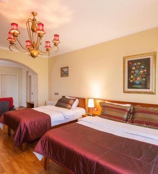 פנסיון Vila Arber