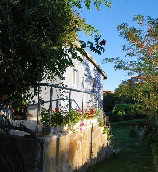 膳宿费 Villa California