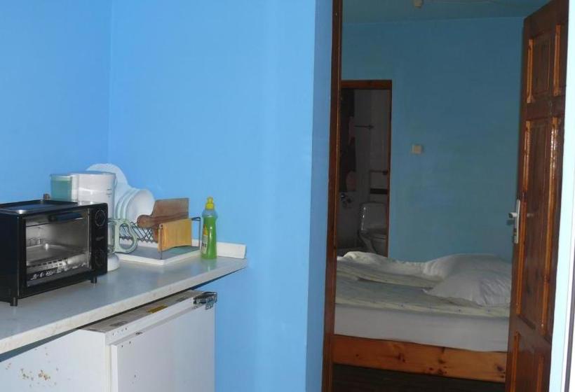 פנסיון Villa Climate Guest House