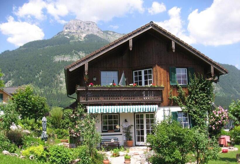 بنسيون Villa Laske