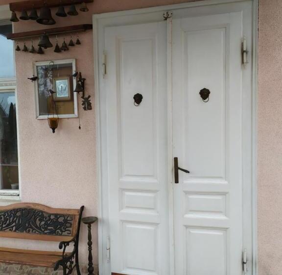 פנסיון Vilni Kimnaty