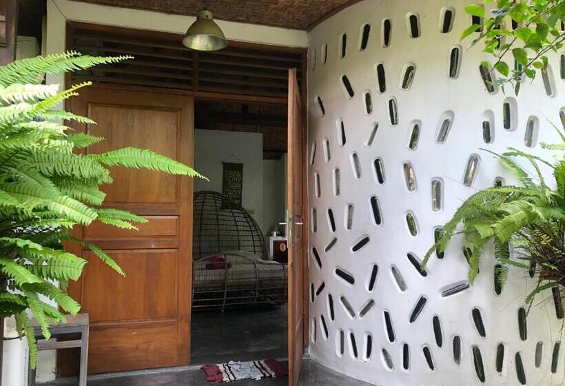 Пансион Yoga Lover