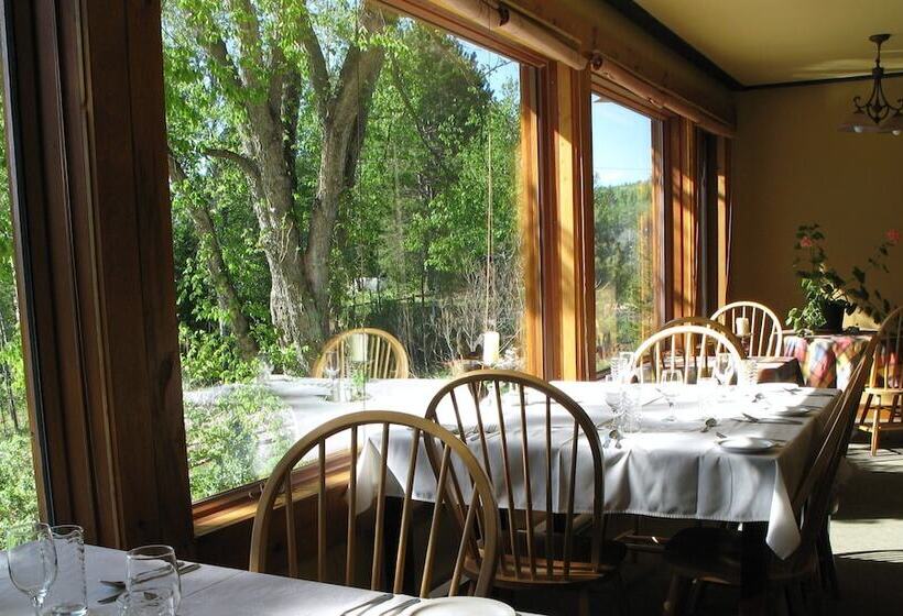 호스텔 Auberge Saint Mathieu