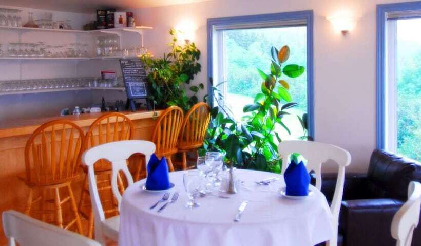 فندق صغير Castle Rock Country Inn