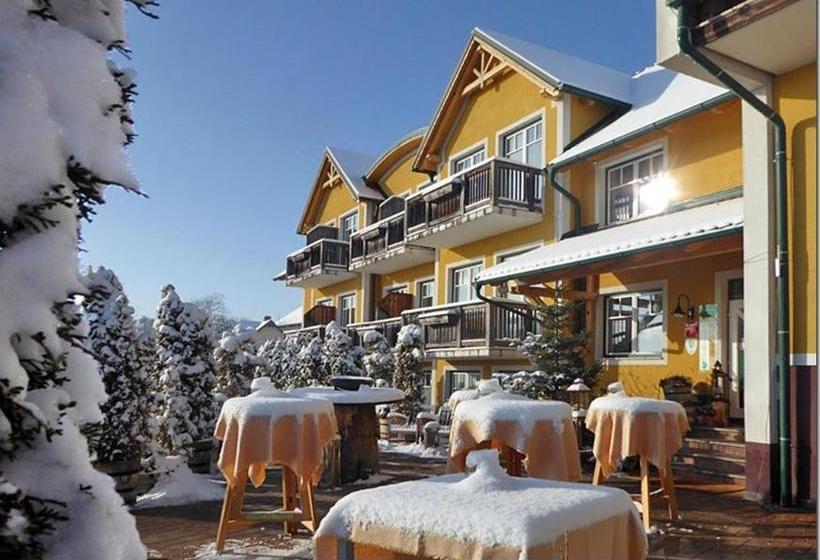 ユースホステル Gasthof Großschedl Zum Kramerwirt