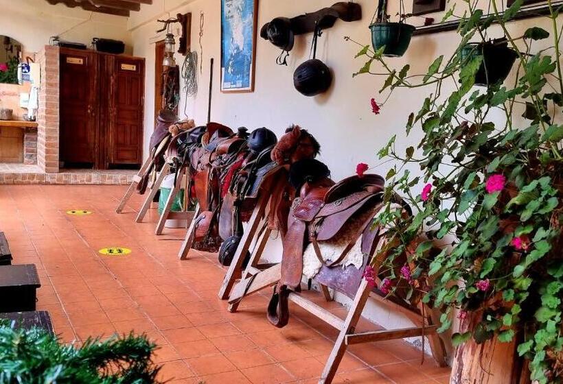 هاستل Hacienda San Isidro Trails & Experiences