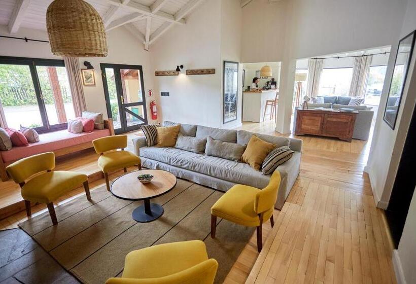 הוסטל Hostería El Puma