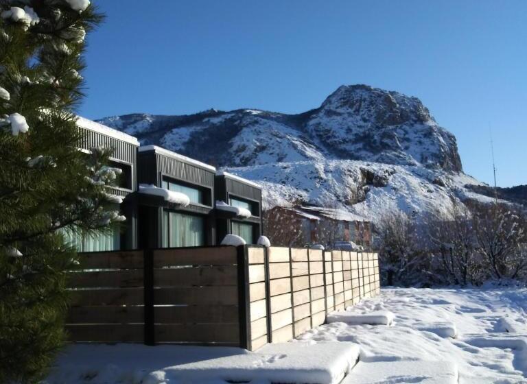 הוסטל Hostería El Puma