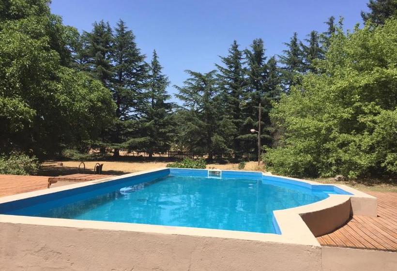 旅馆 Hostería La Península