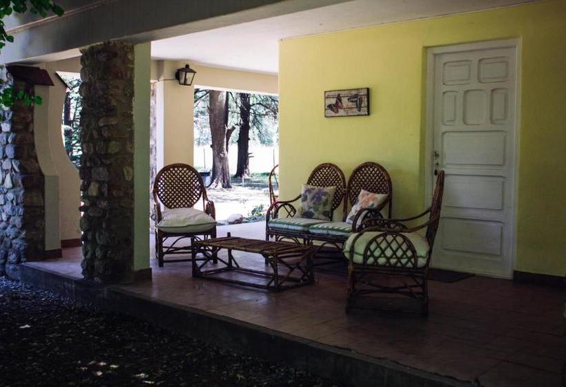 旅馆 Hostería La Península