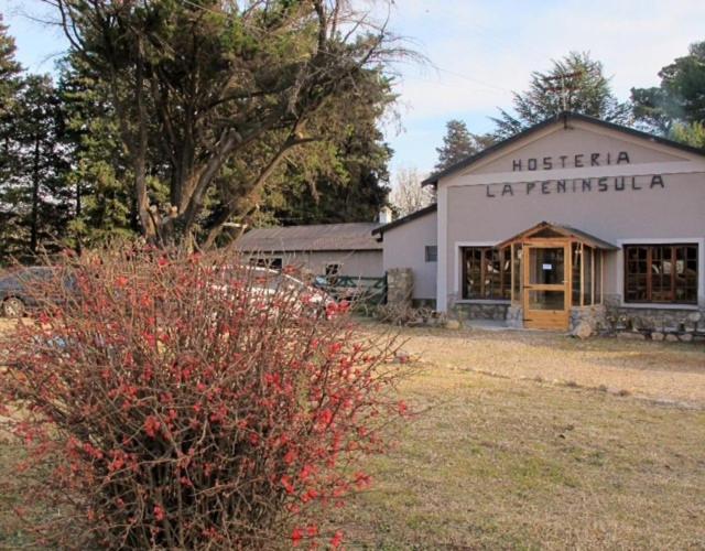 旅馆 Hostería La Península