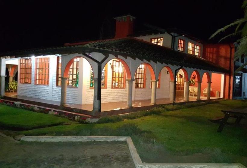 Общежитие Hosteria San Carlos Tababela